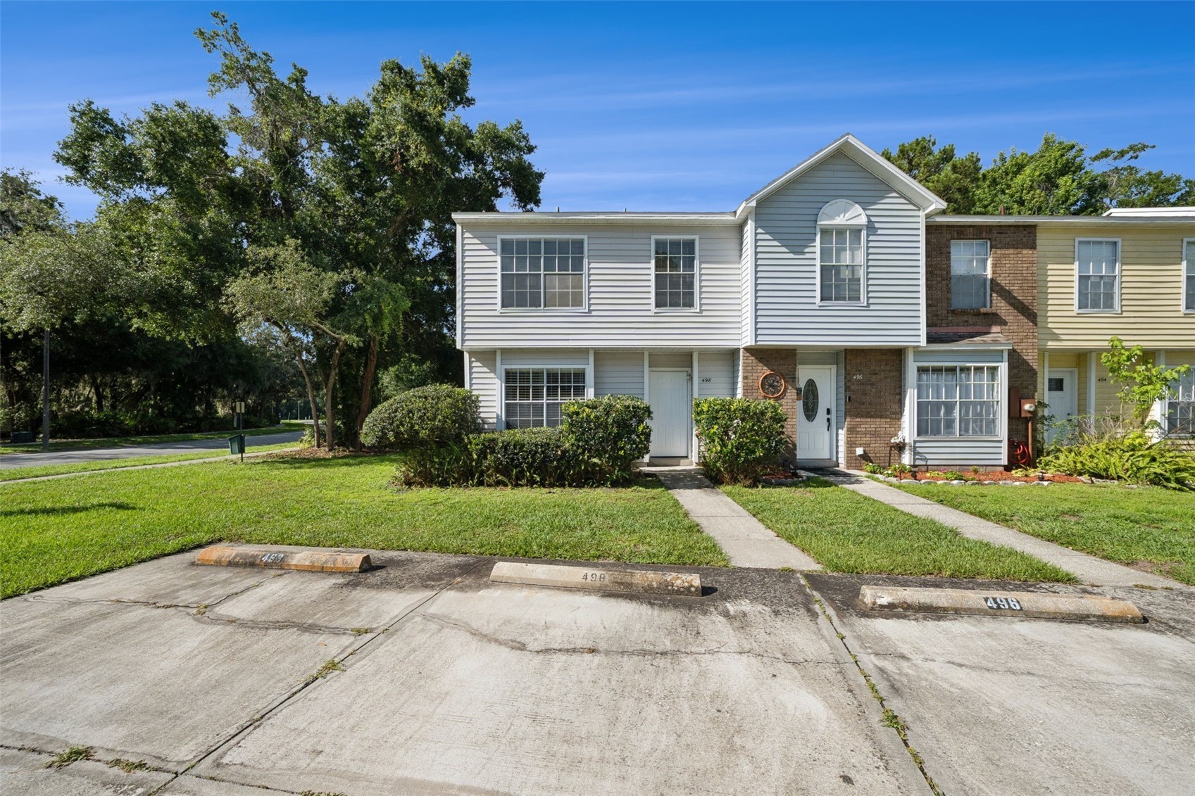 498 GREEN SPRING CIR