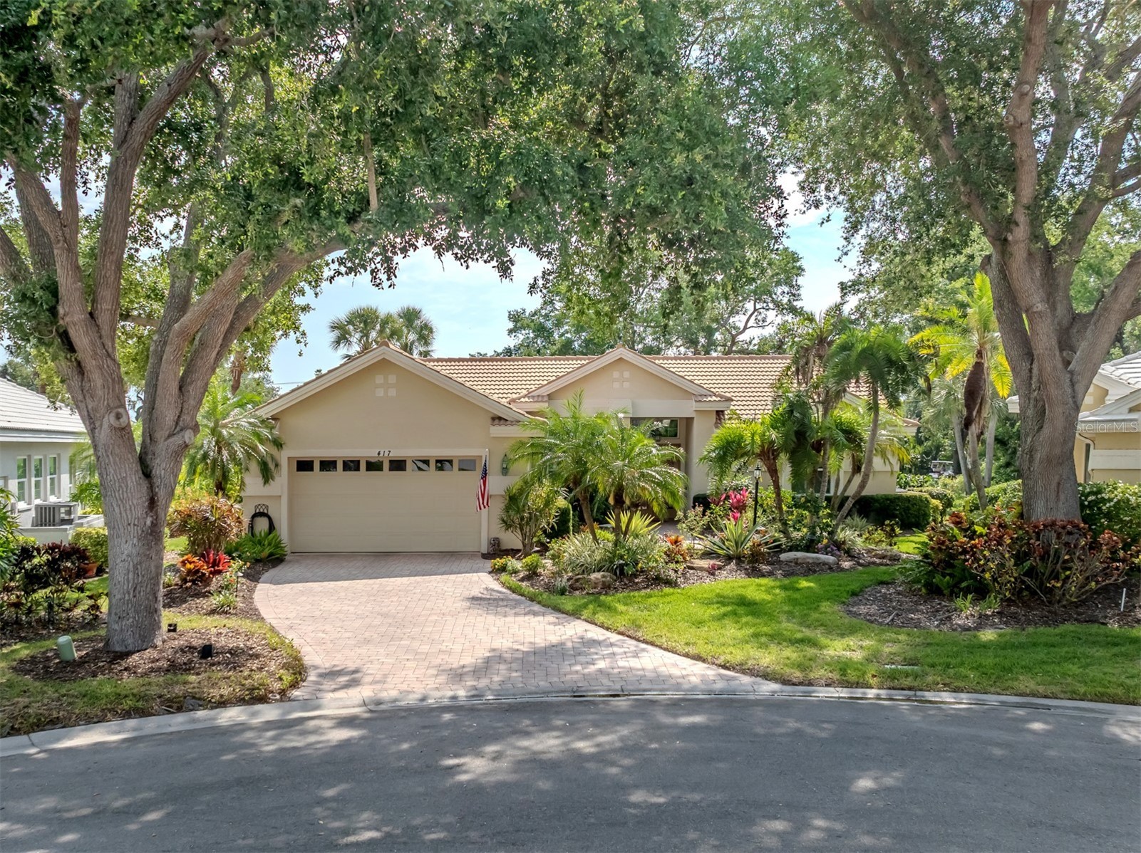 417 WELLINGTON COURT