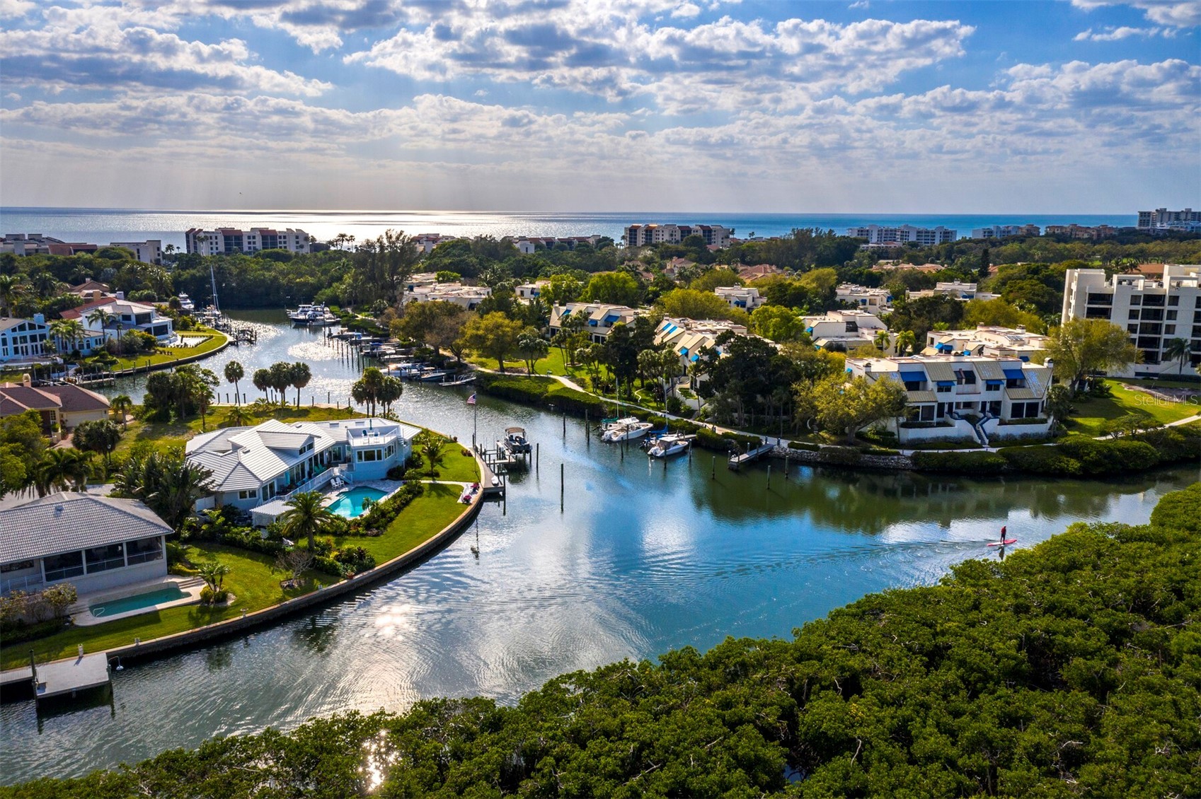 1906 HARBOURSIDE DRIVE 304