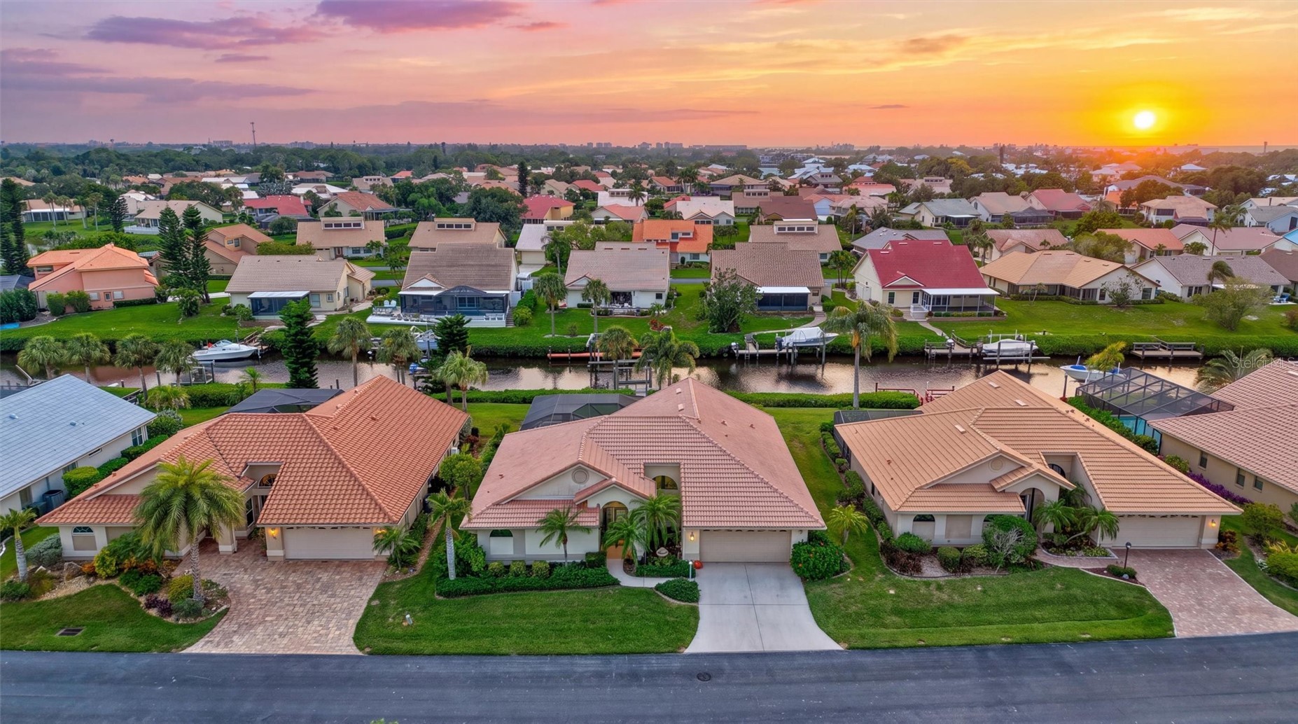 103 INLETS BOULEVARD 103