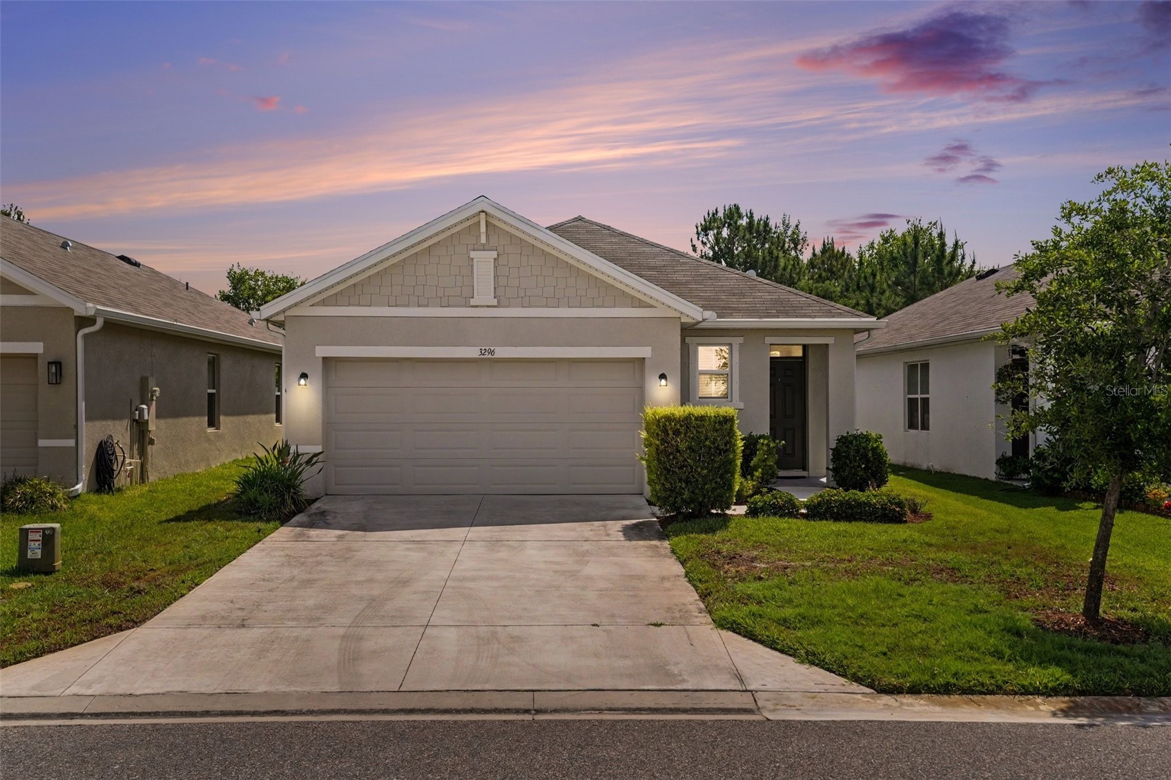 3296 SUNCOAST PLAINS DRIVE