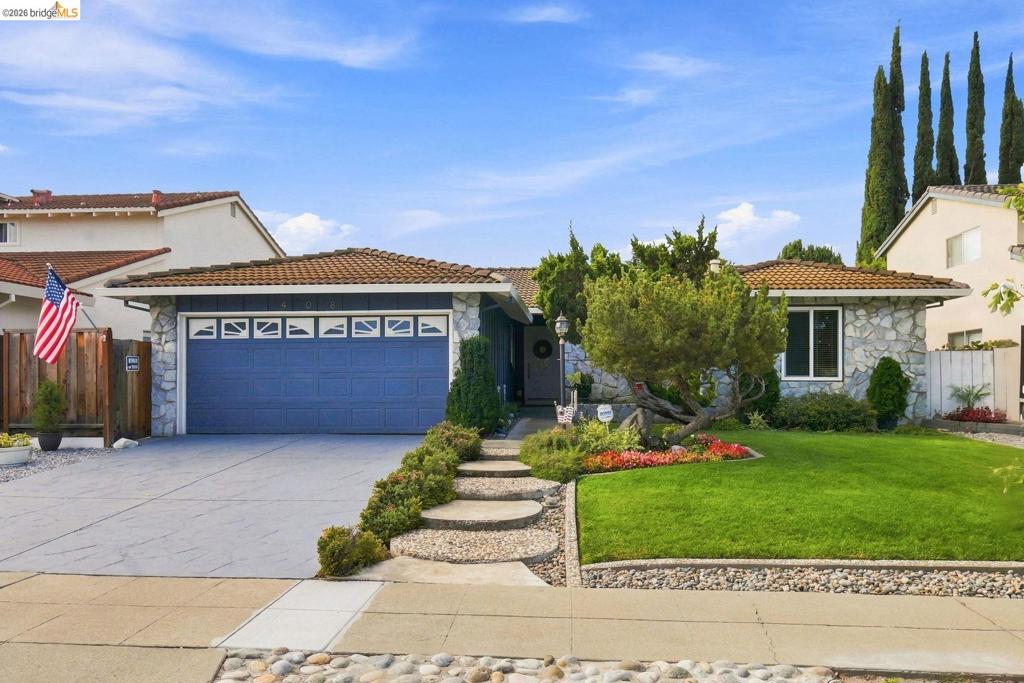 408 Santa Mesa DR