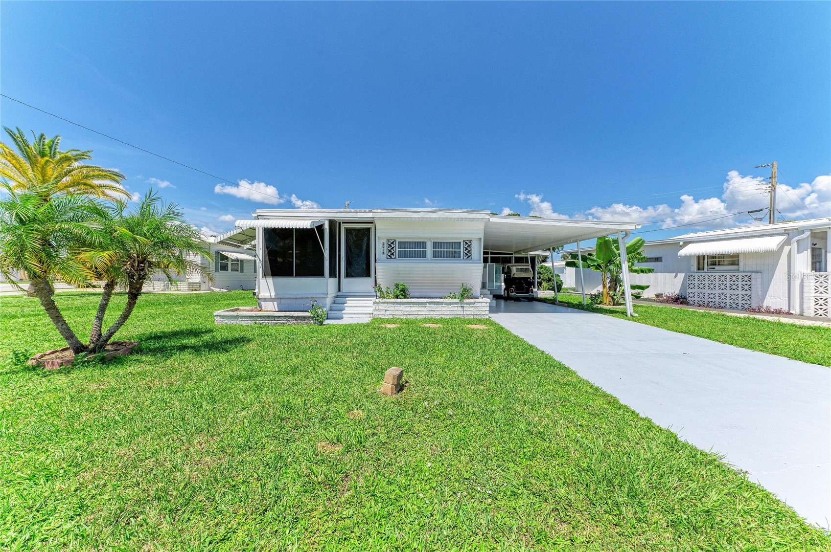 4924 OAKLAND HILLS AVENUE