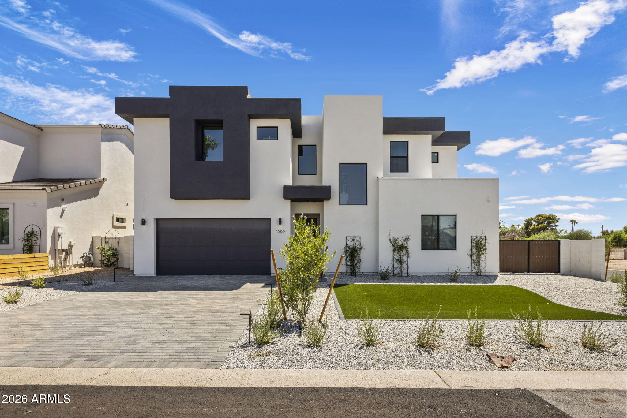 1303 E ORANGEWOOD Avenue, Phoenix, AZ 85020