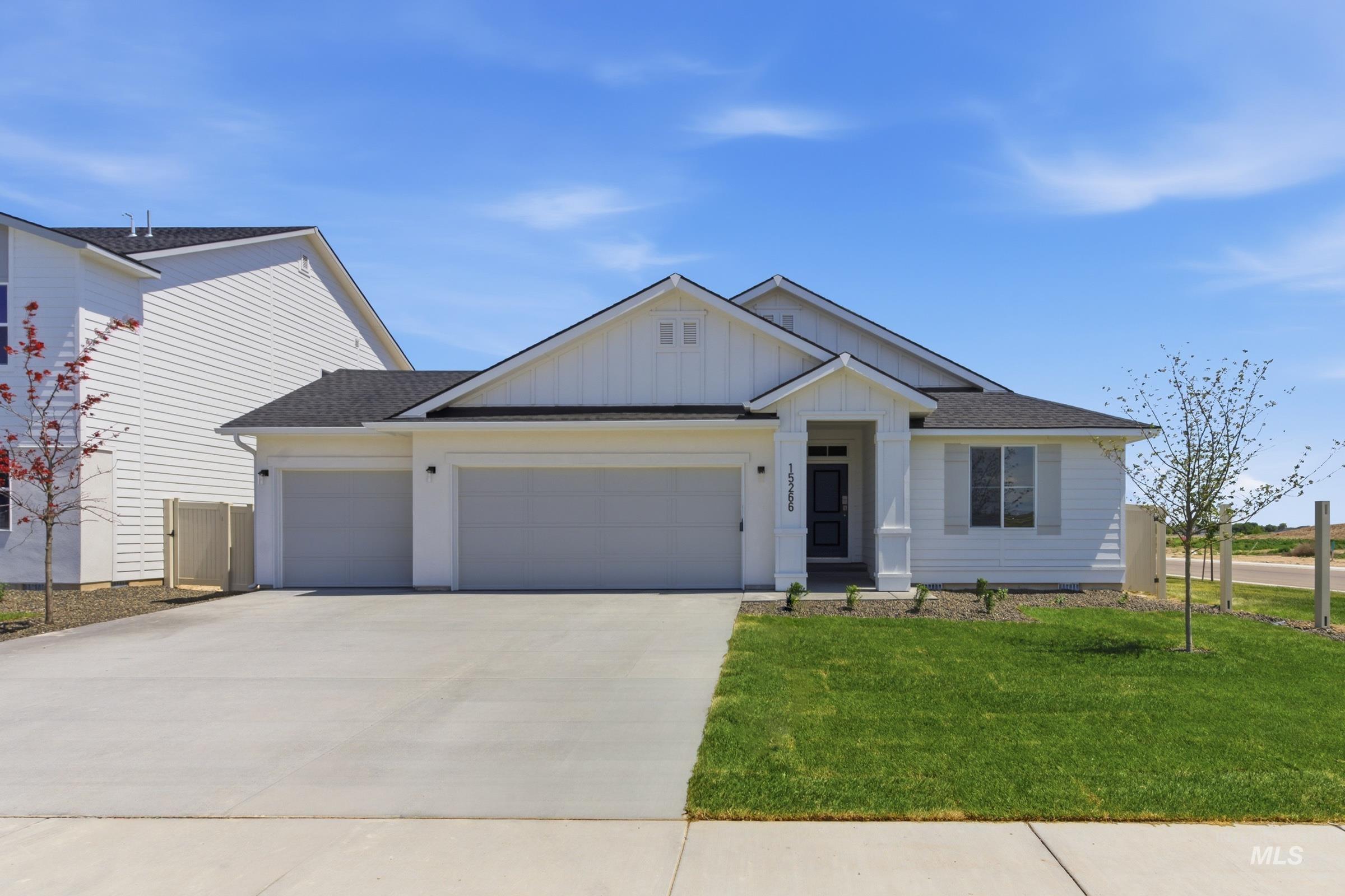 9072 W Violet St, Nampa ID 83687