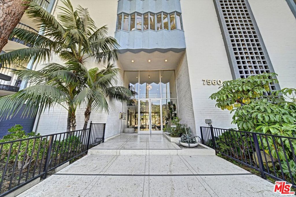 7560 Hollywood Boulevard 106