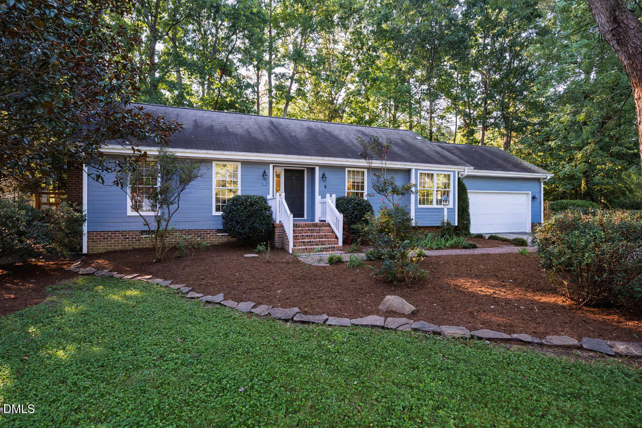 9 Edgestone Place, Chapel Hill, NC 27517