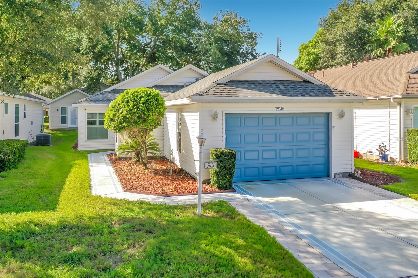 25146 CRANES ROOST CIRCLE