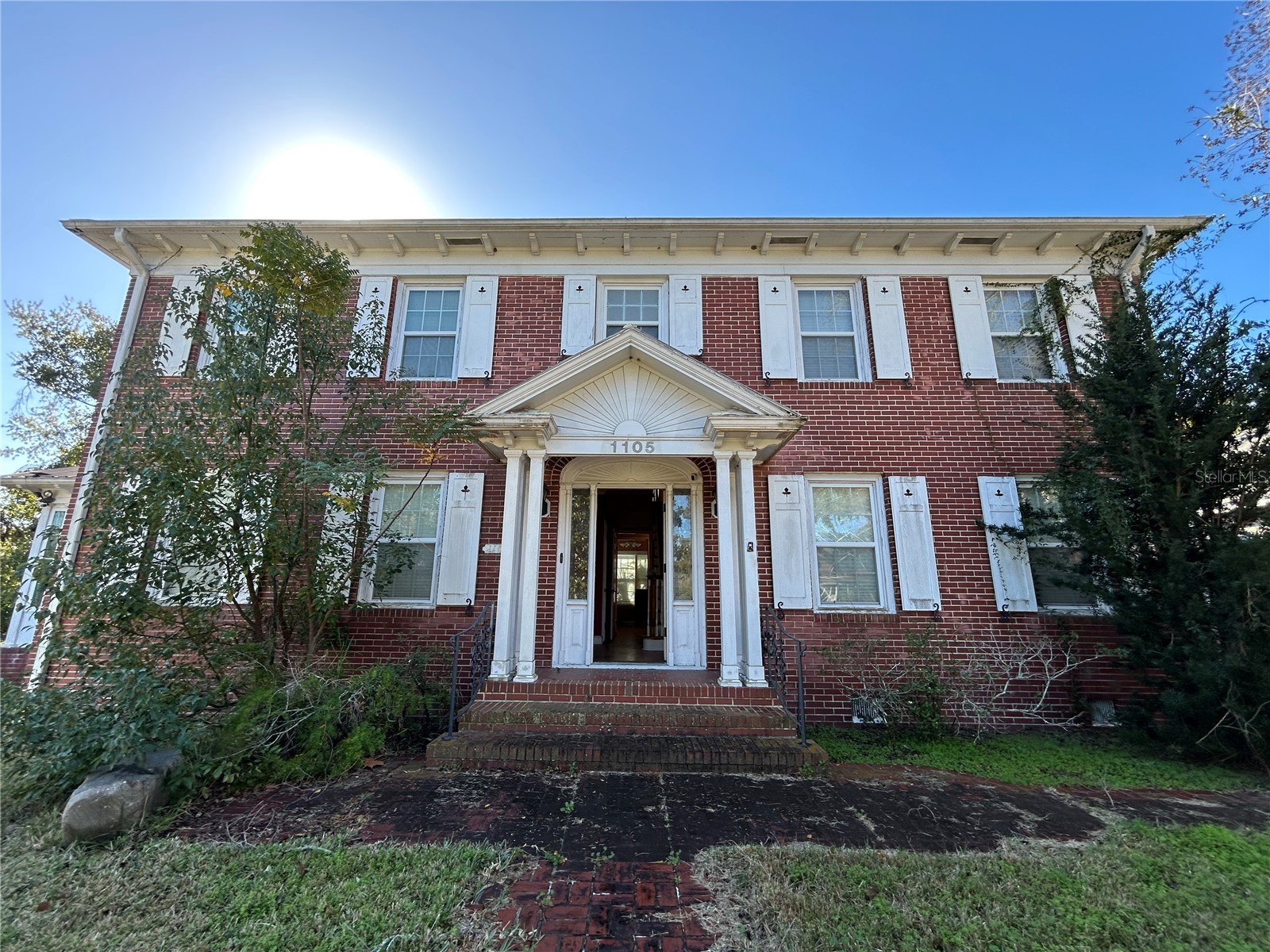 1105 HERNDON STREET