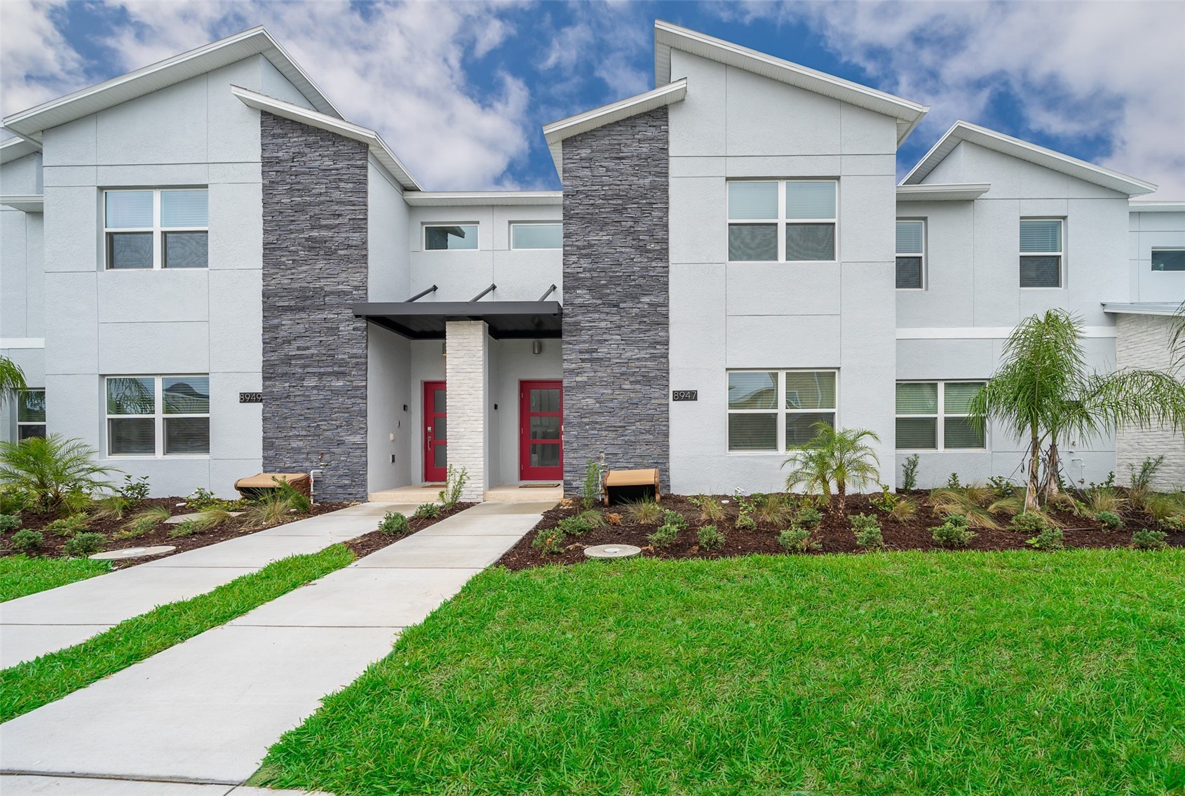 8947 CABOT CLIFFS DRIVE