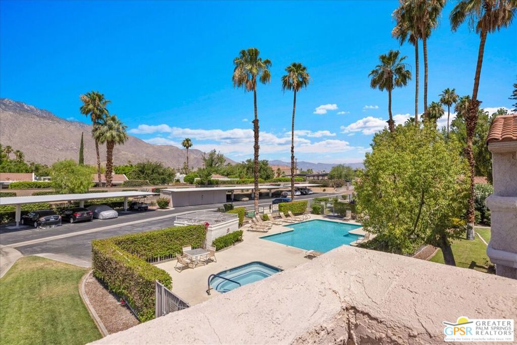 505 S Farrell Drive G42