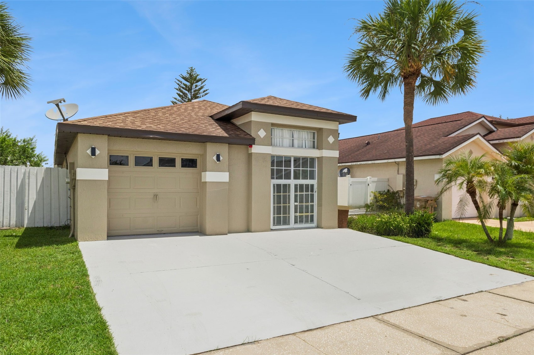 2625 WALDEN COURT