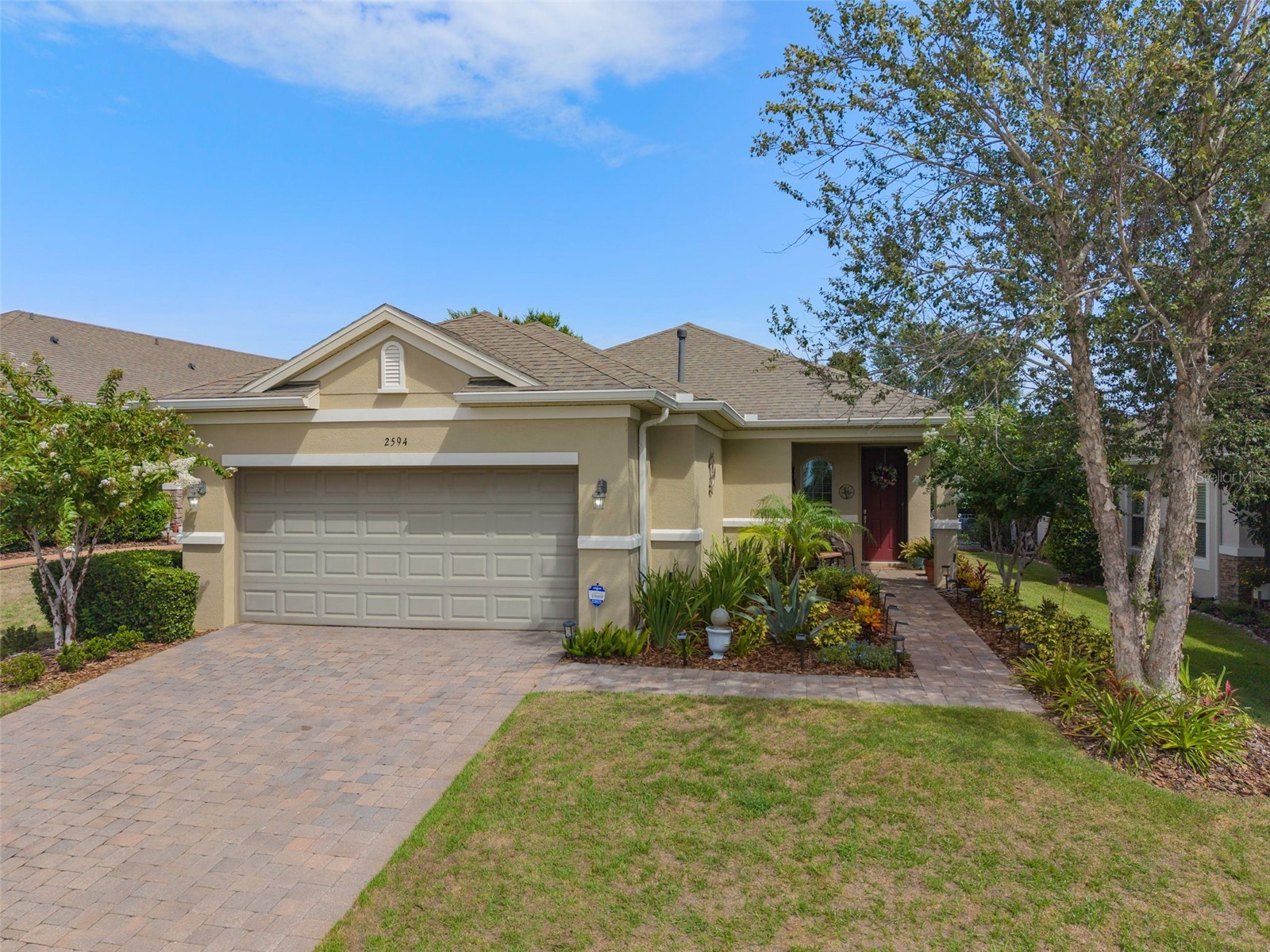 2594 STARGRASS CIRCLE