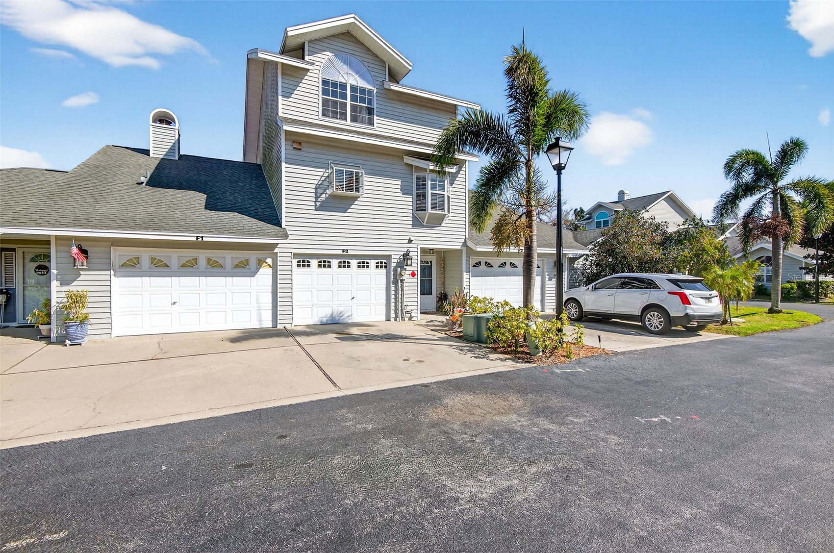 11722 CURRIE LANE F2