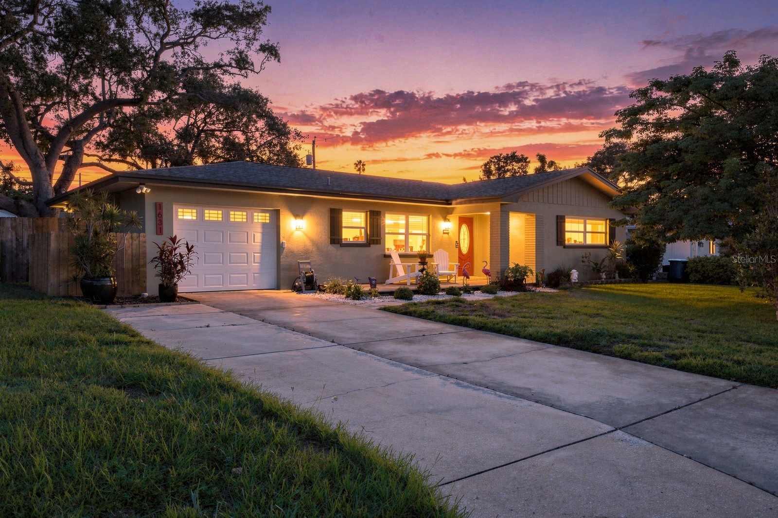 1631 ELIZABETH LANE
