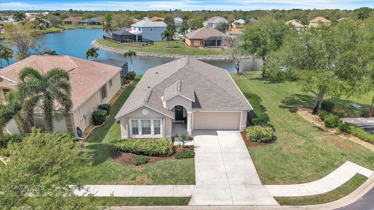 24483 LAKESIDE MANOR