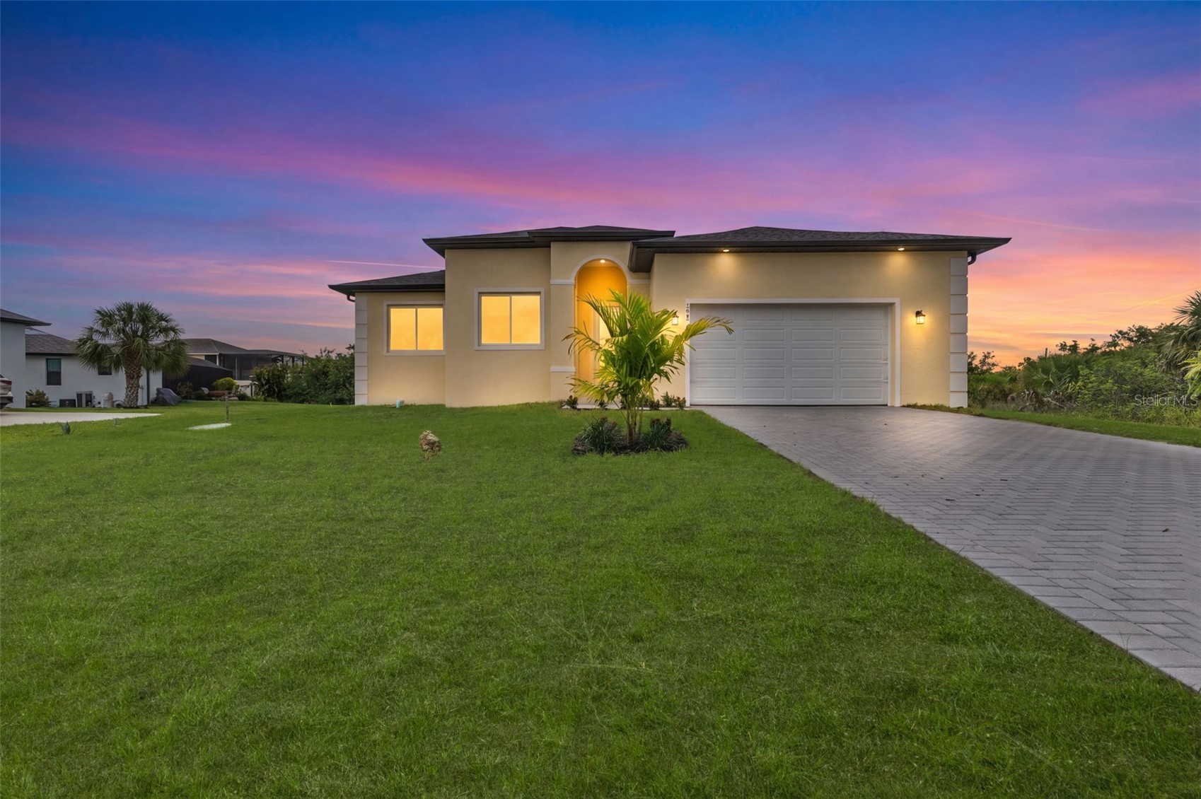 15419 SEAFOAM CIRCLE