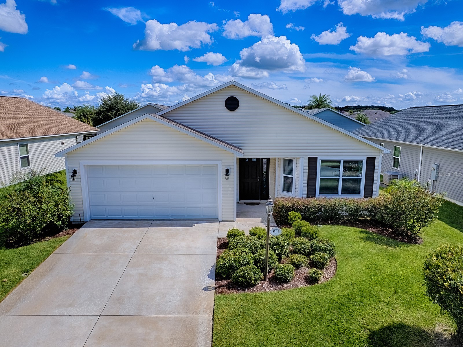 811 CLIFFORD COURT