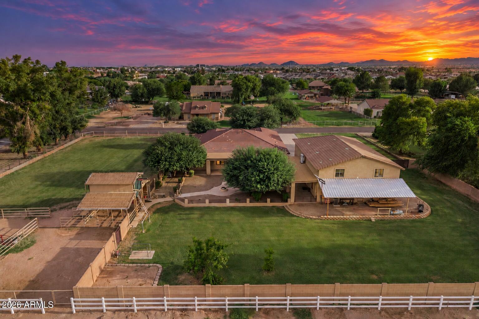 494 W VIA DE PALMAS, San Tan Valley, AZ 85140