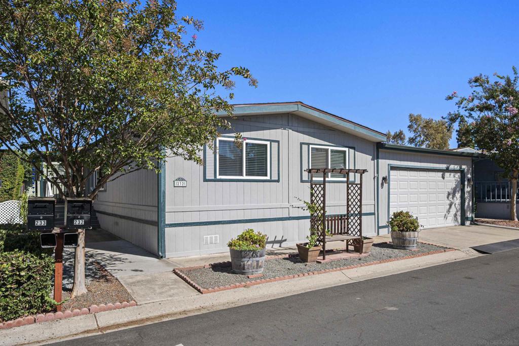 9255 N Magnolia Ave 232