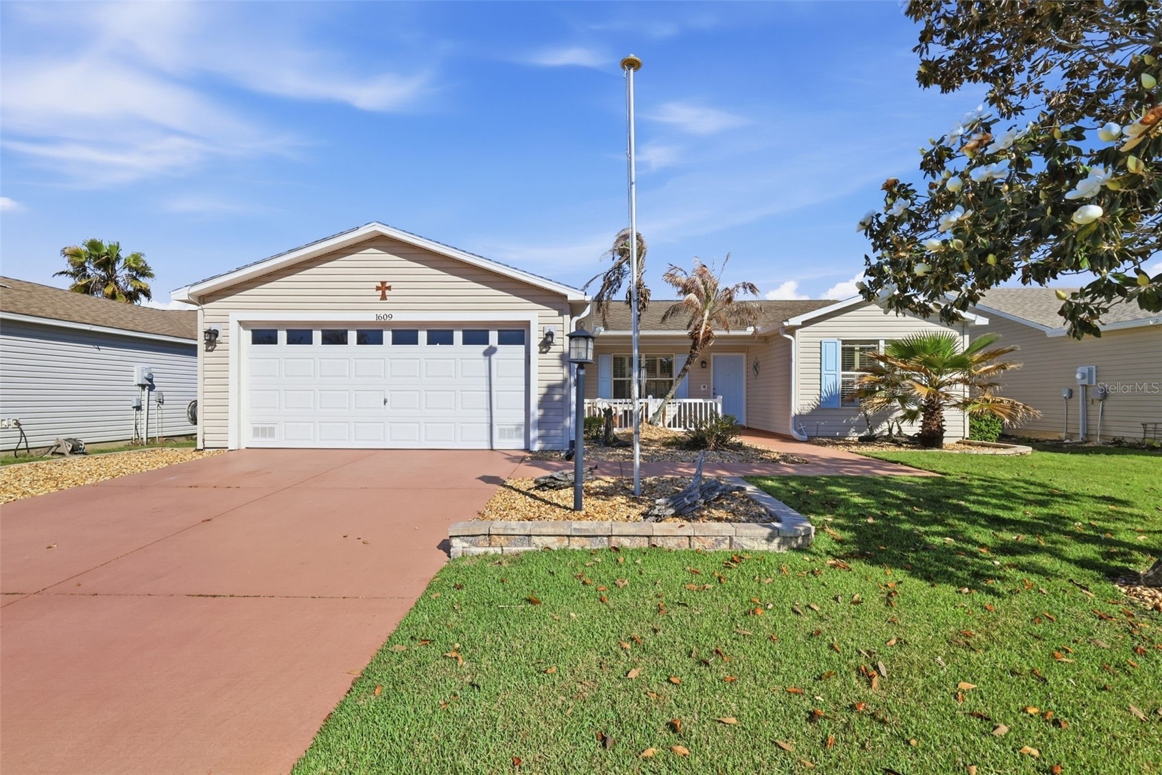 1609 BLOSSOM TERRACE