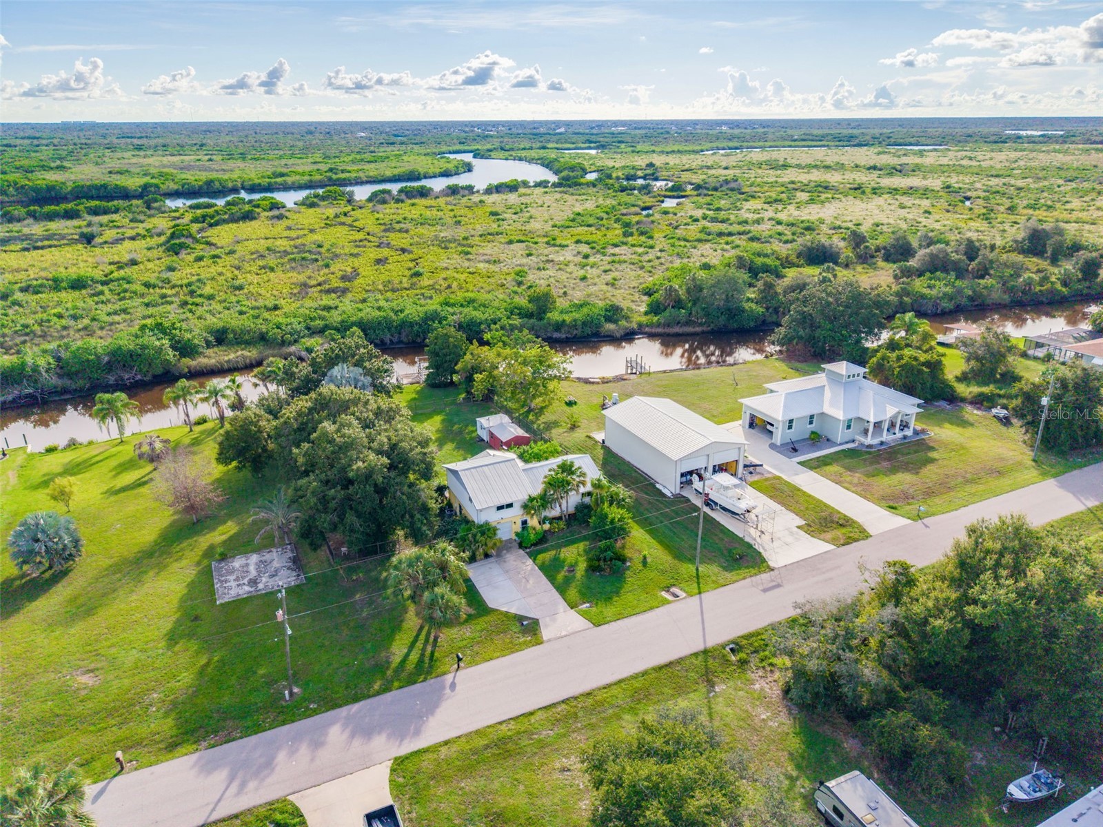 195 SUMMERSET DRIVE