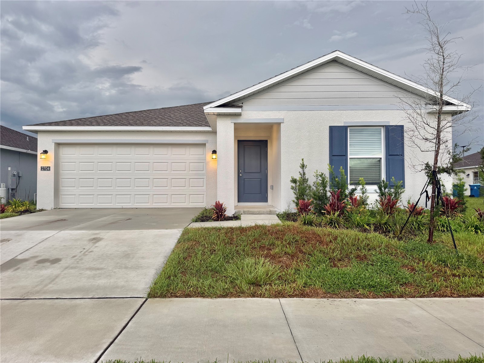 2704 PIONEER TRAIL