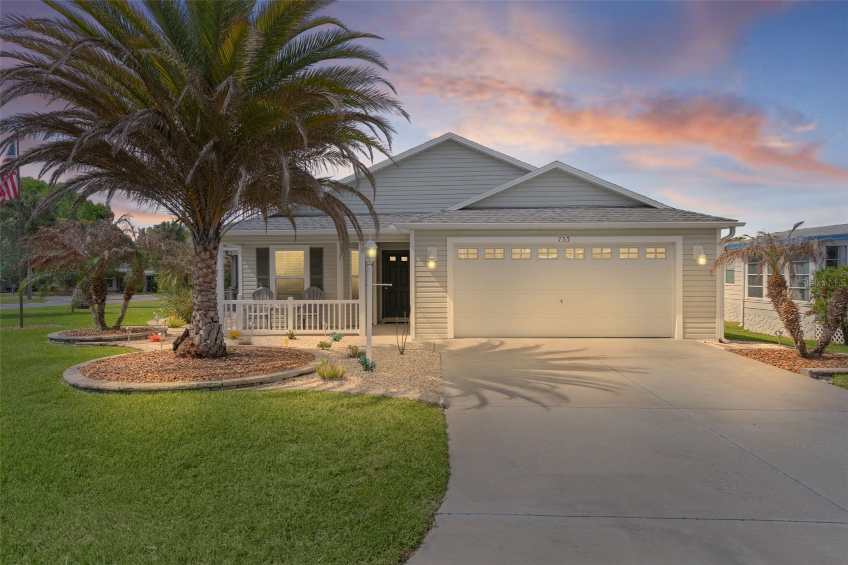 733 JASON DRIVE