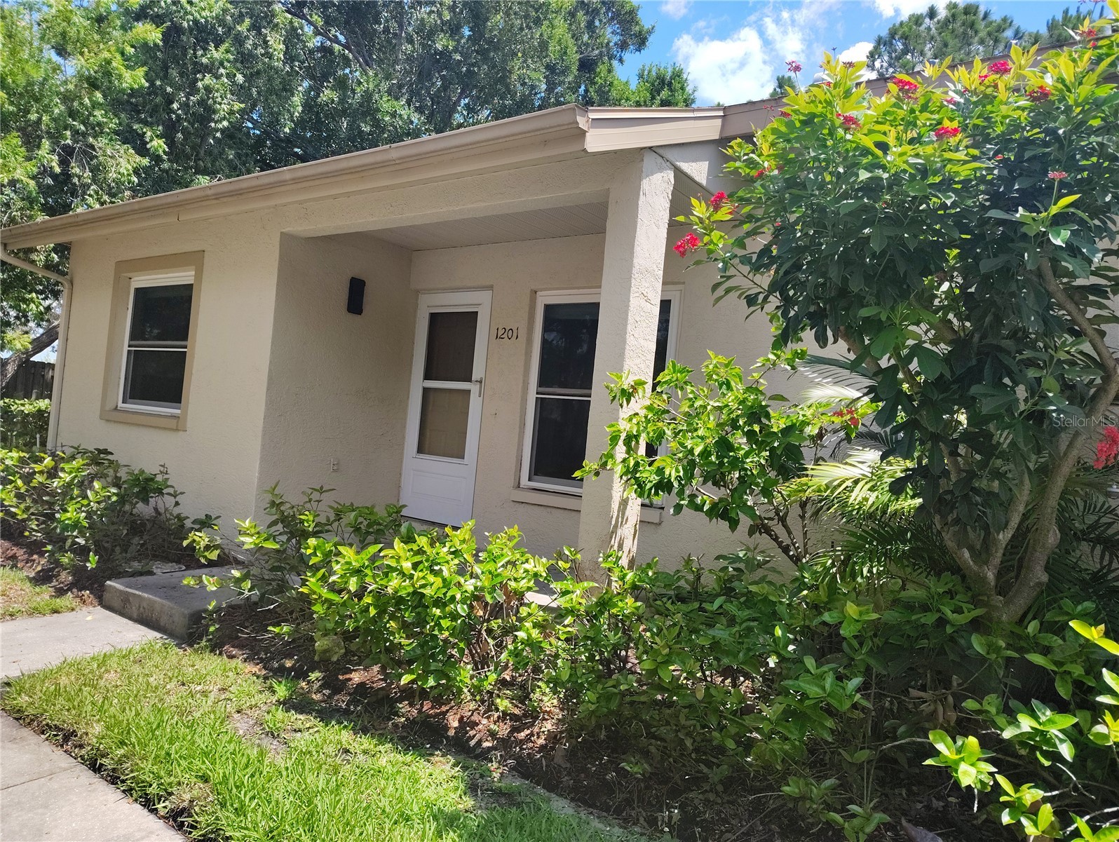 10853 43RD STREET N 1201