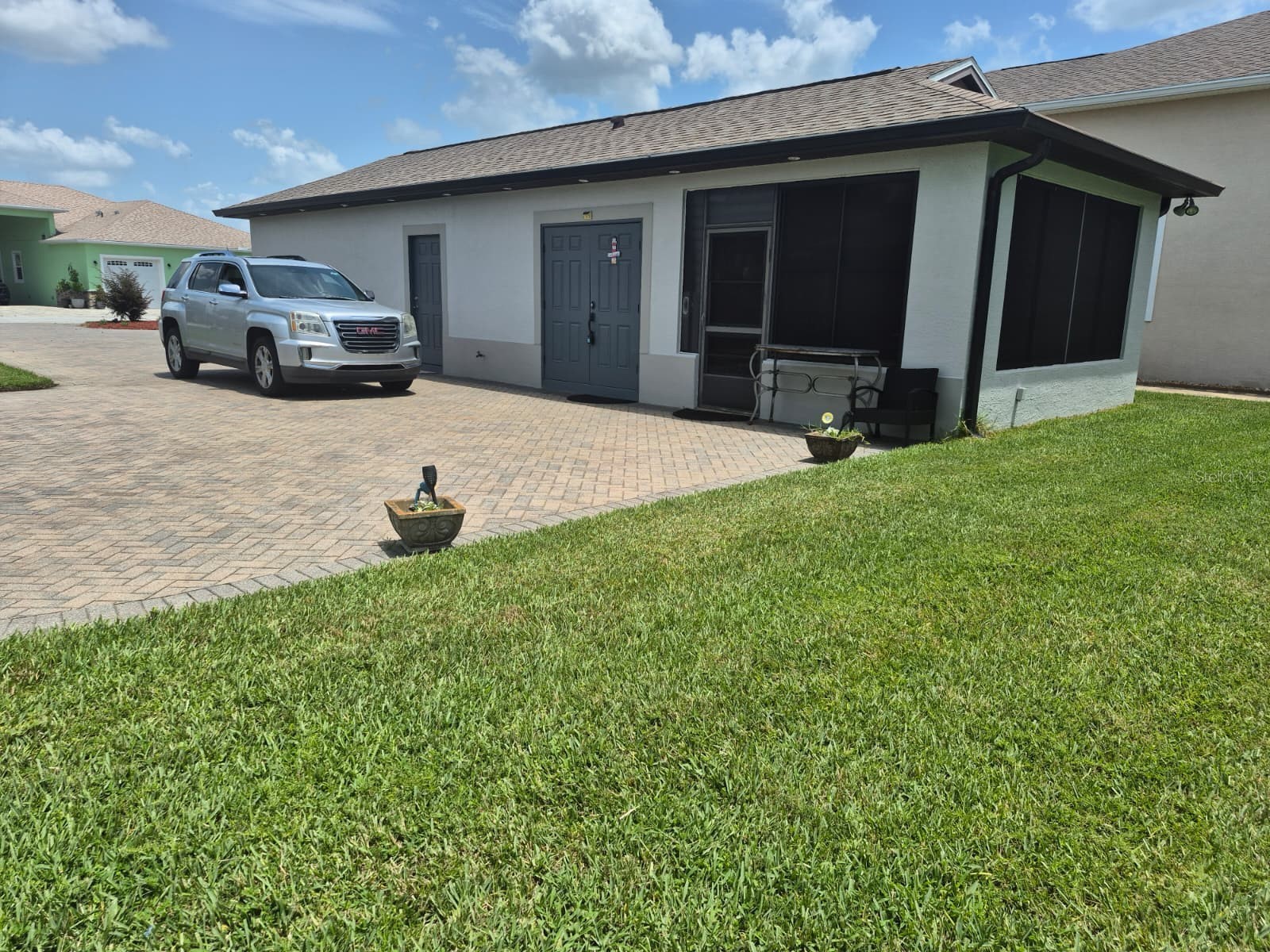 389 NOLANE LANE