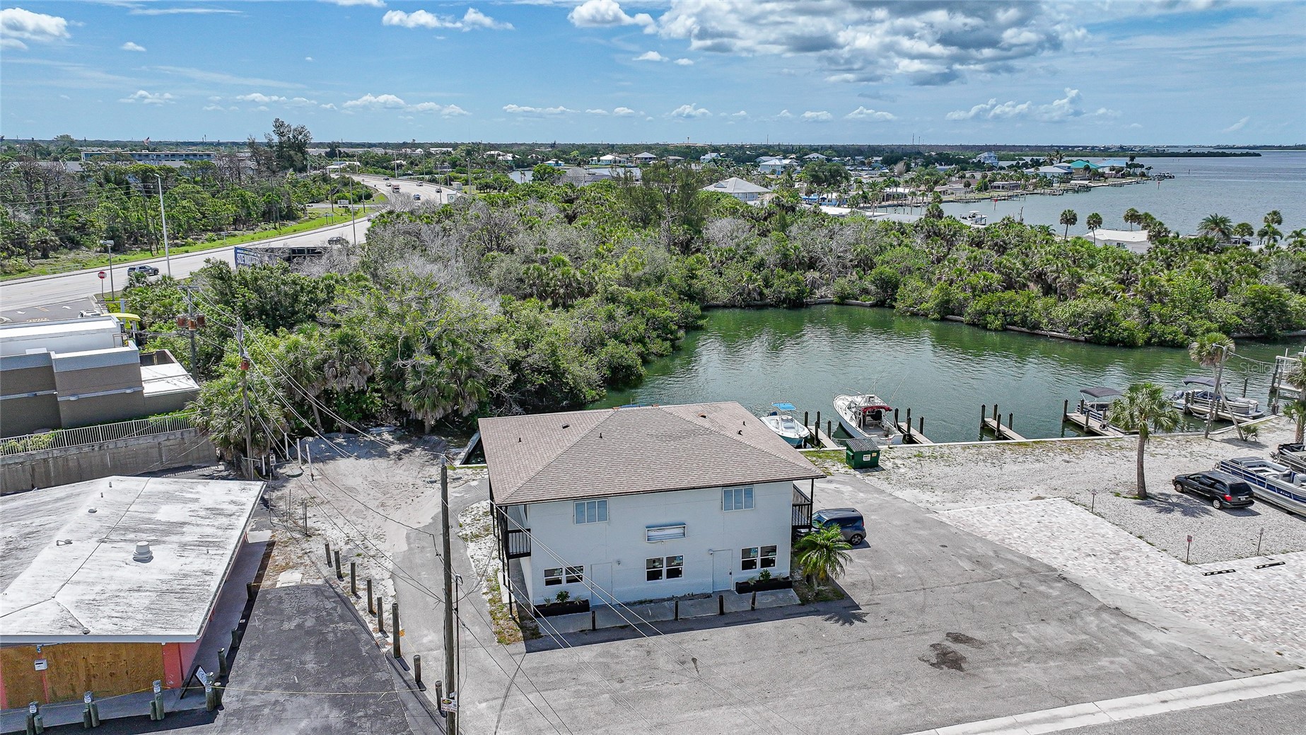 1261 BEACH ROAD