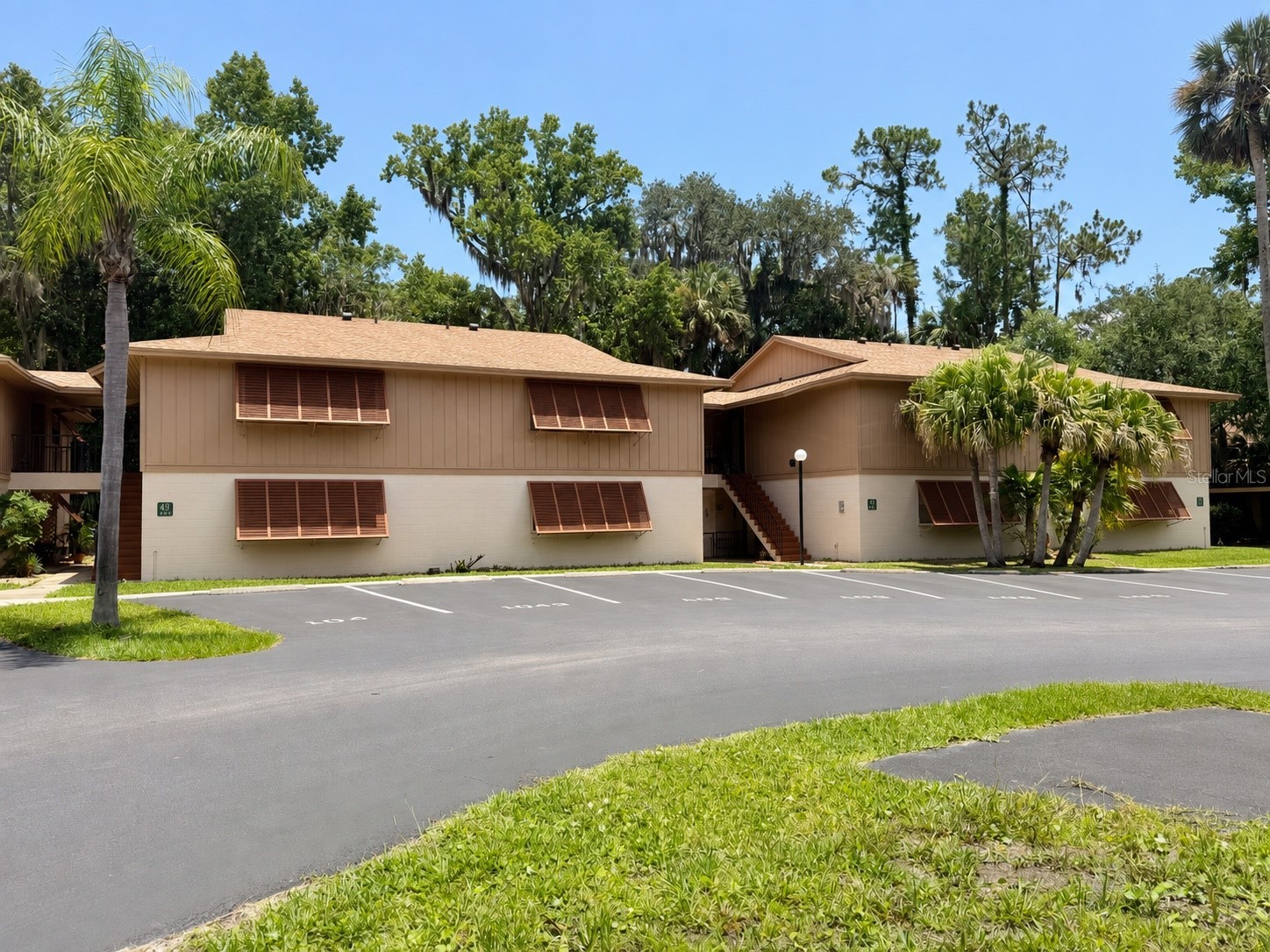 100 SWEETGUM WOODS COURT 4A