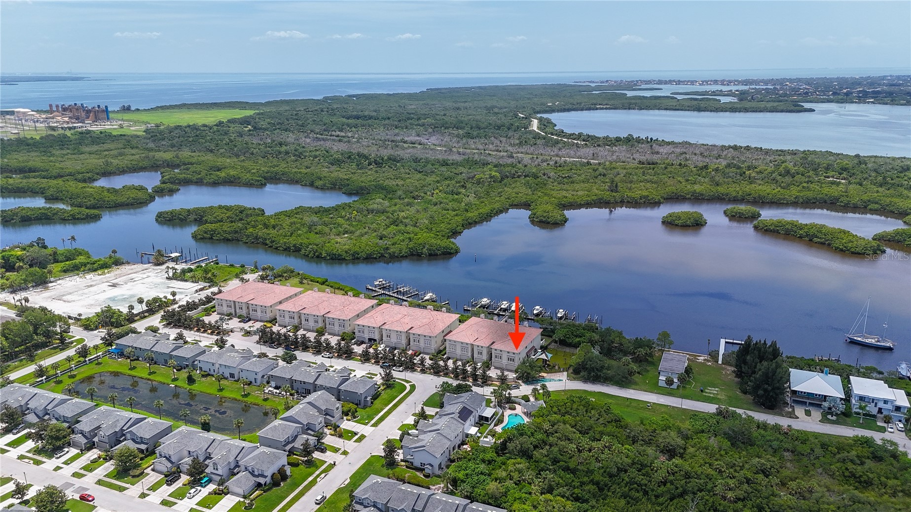 1008 PASEO DEL RIO NE