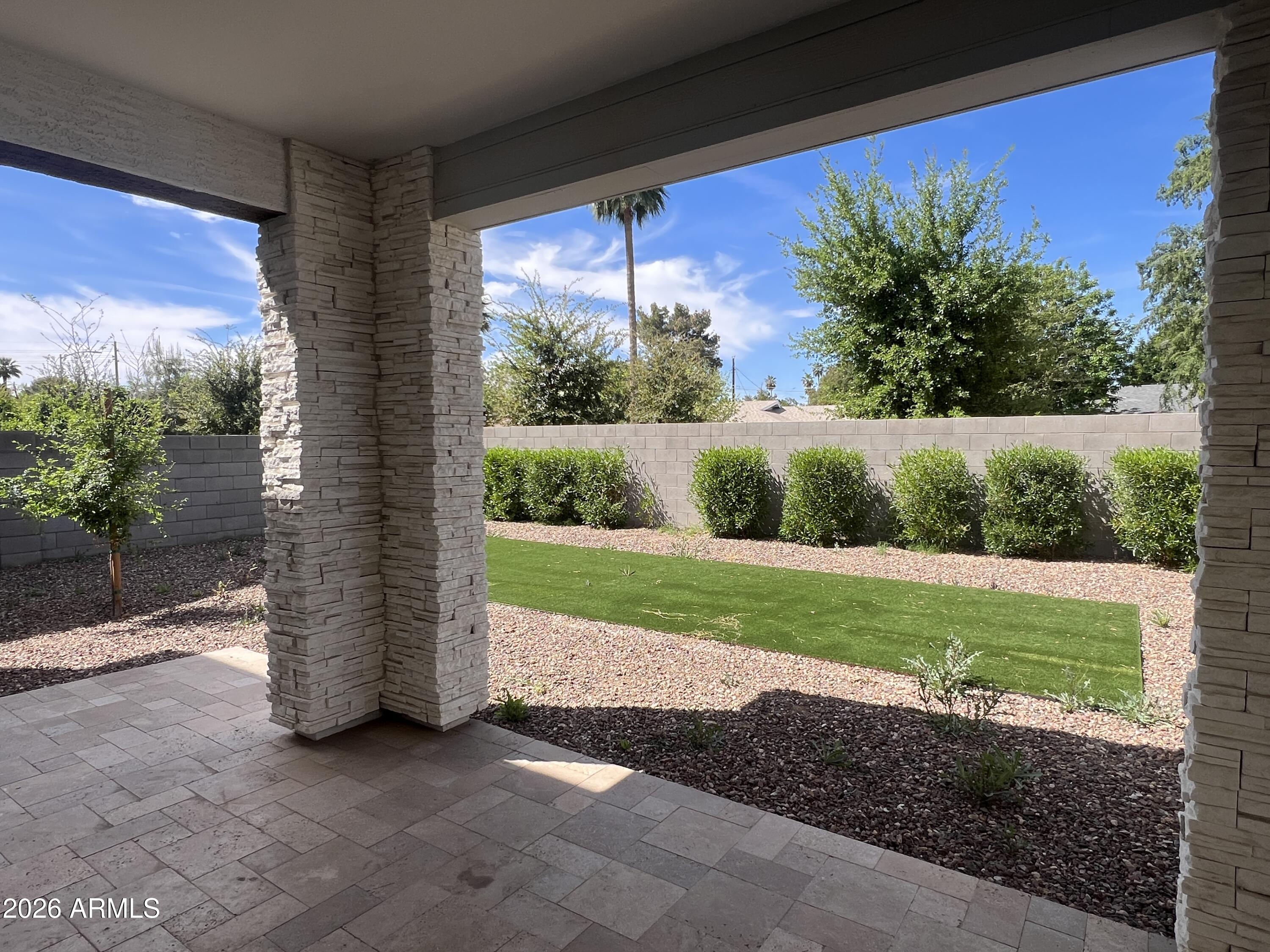 1518 W Sierra Vista Drive, Phoenix, AZ 85015