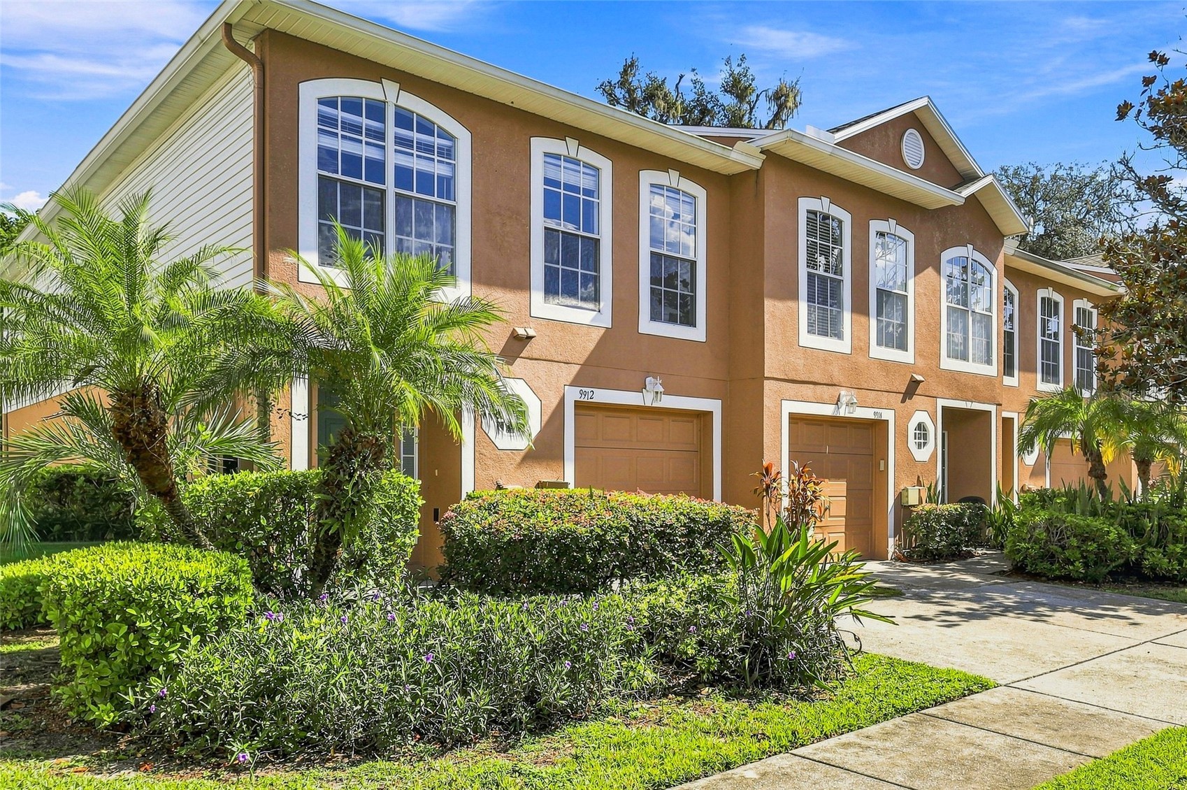 9912 ASHBURN LAKE DRIVE