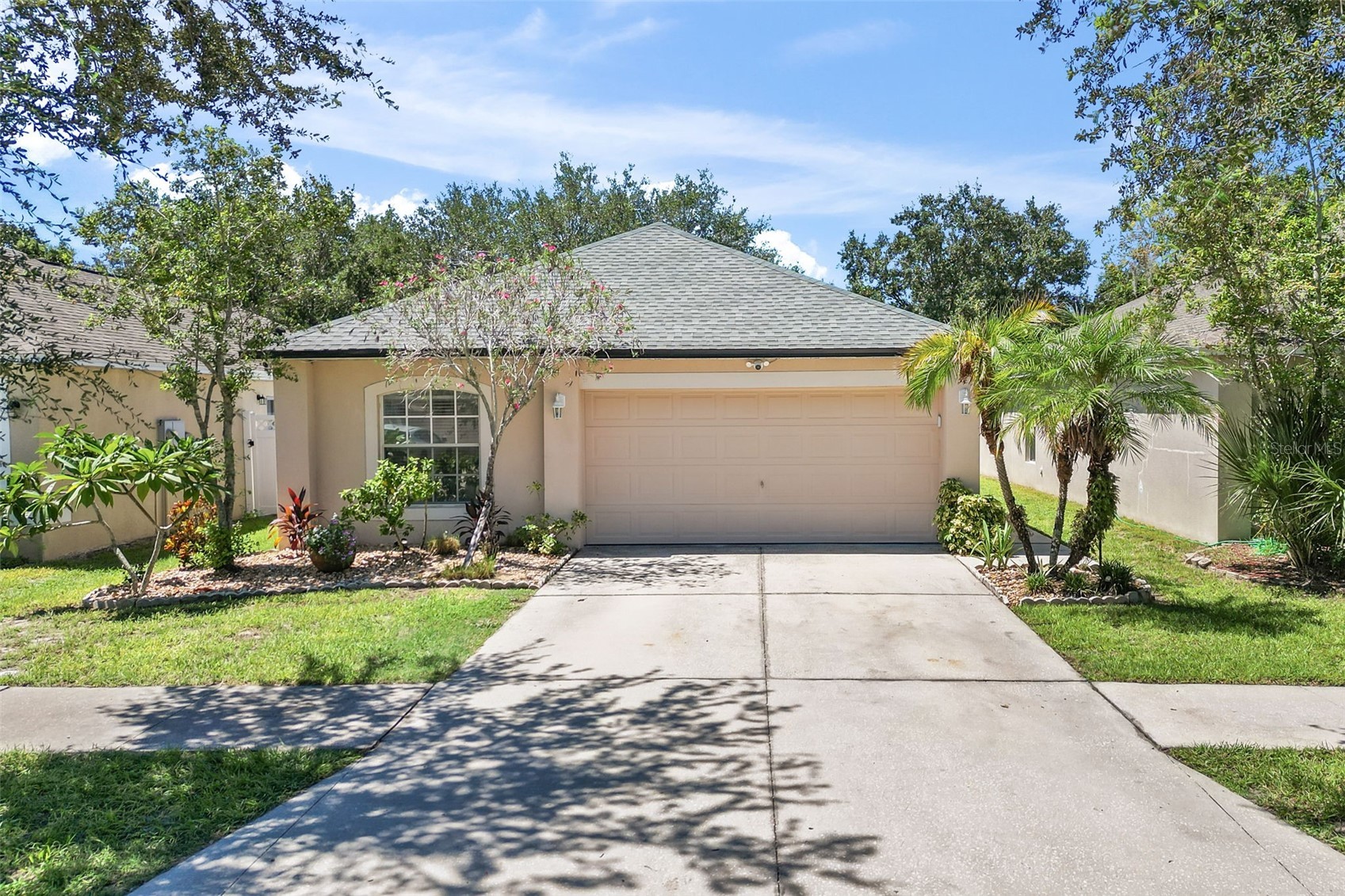 1012 BRENTON LEAF DRIVE