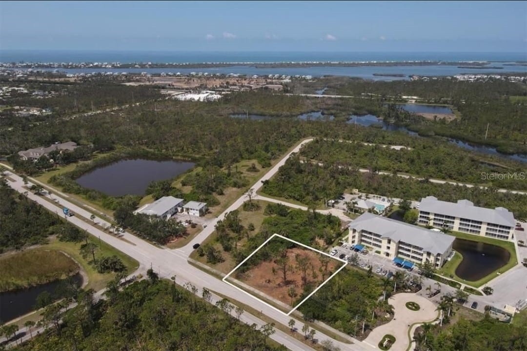 326 ROTONDA BOULEVARD W