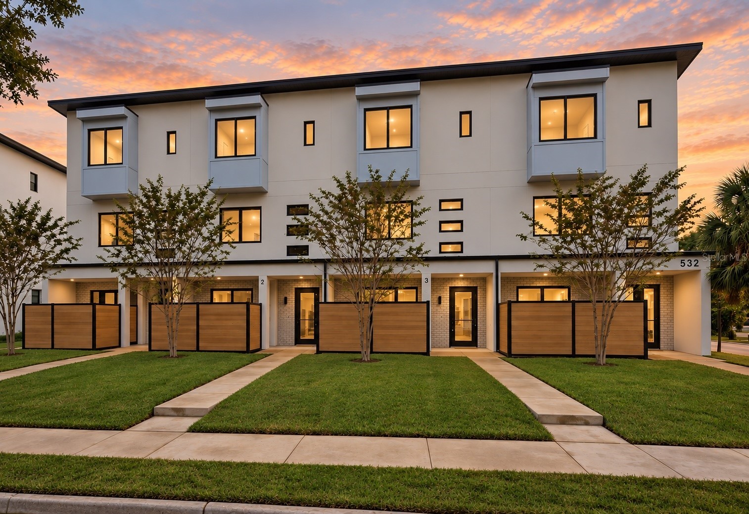 532 W PLAZA PLACE 3