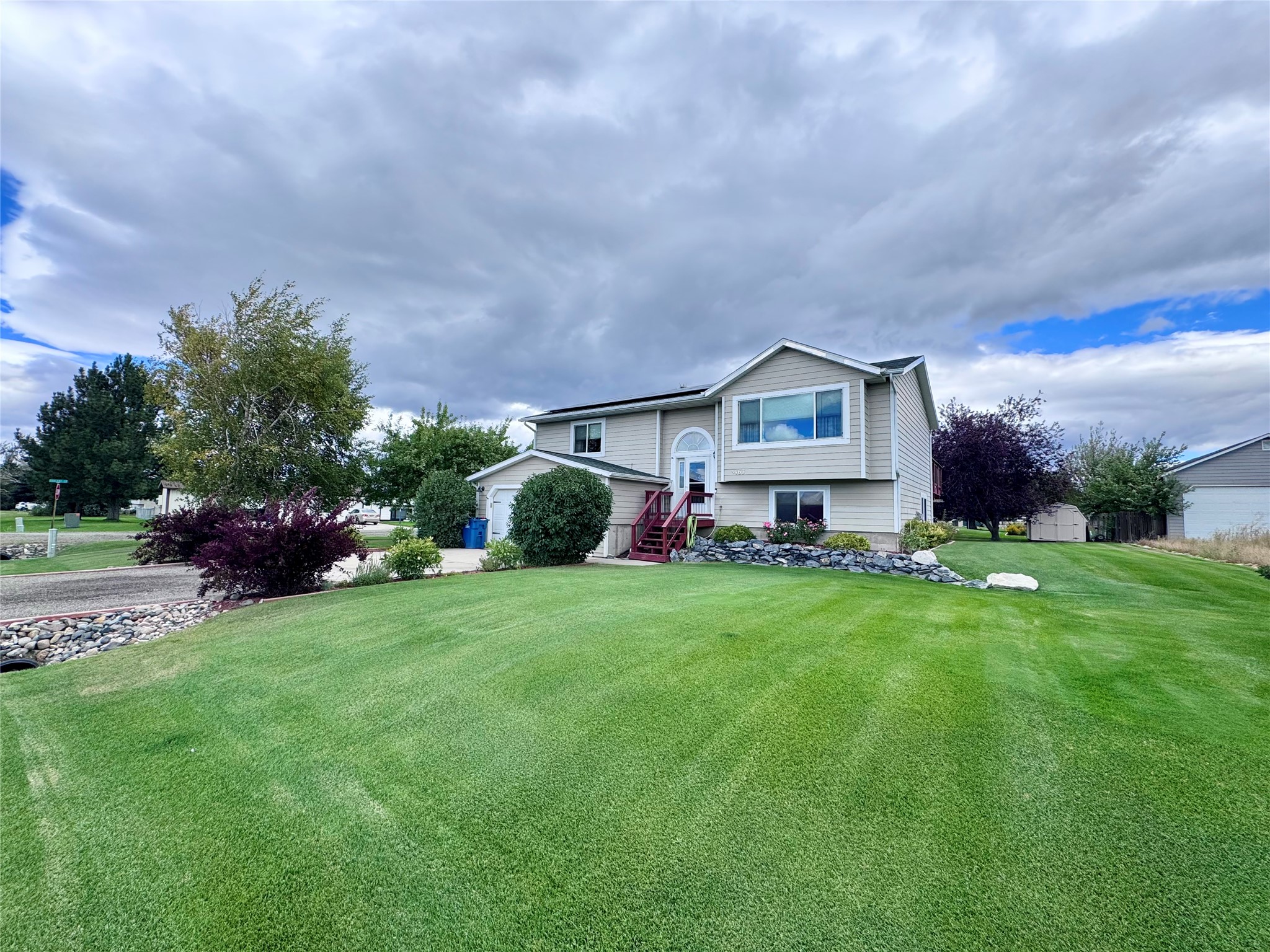 3463 Birkland Drive