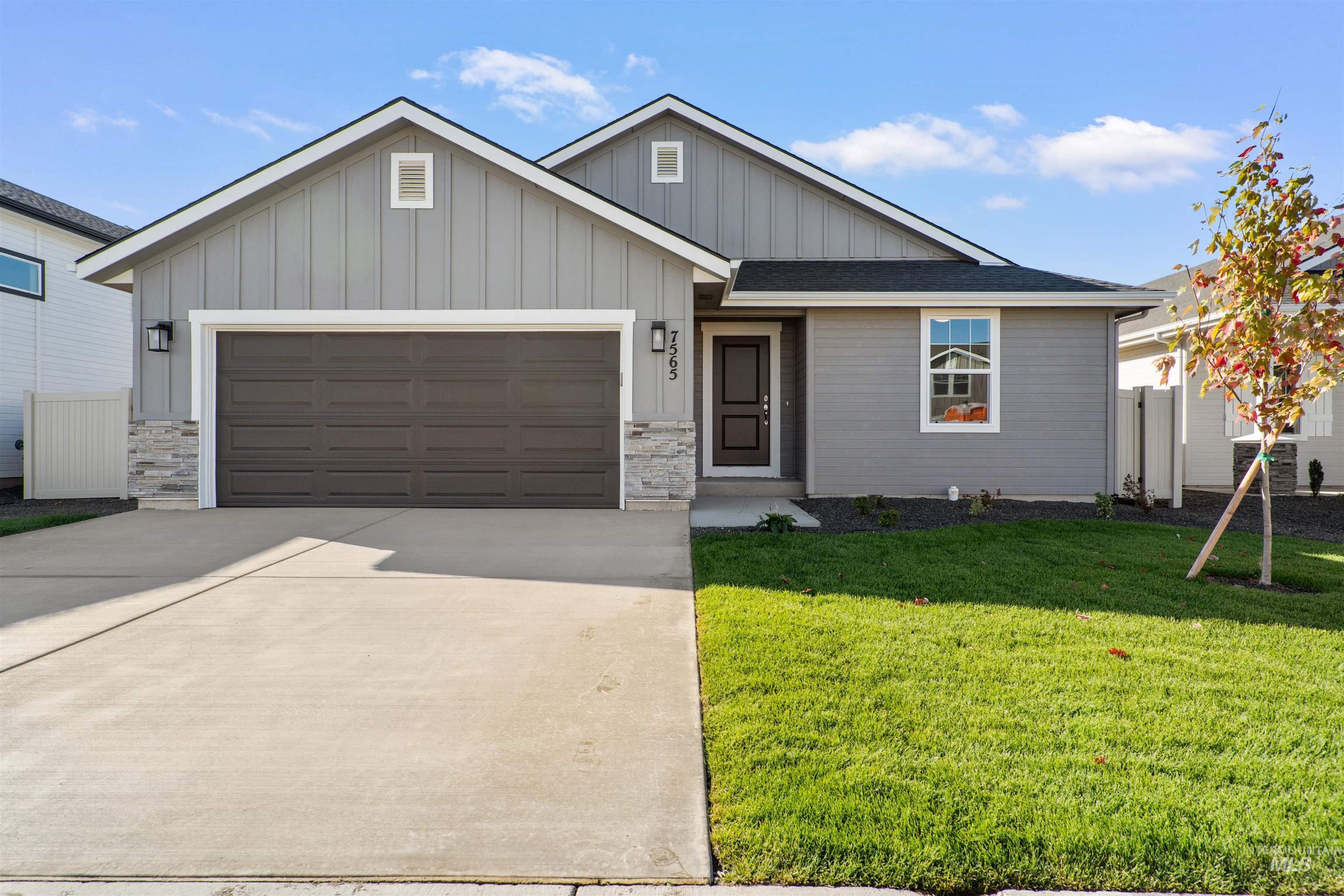 9503 S Geothermal Ave., Kuna ID 83634