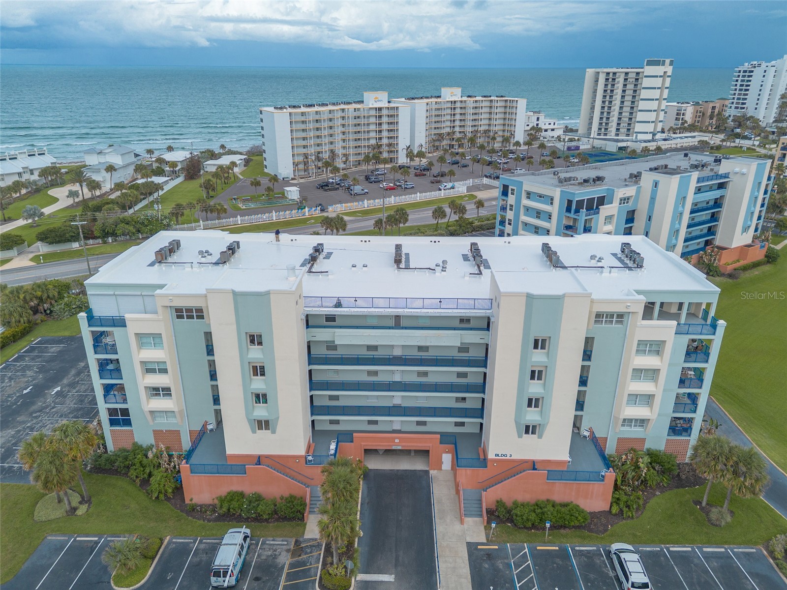 5300 S ATLANTIC AVENUE 3-605