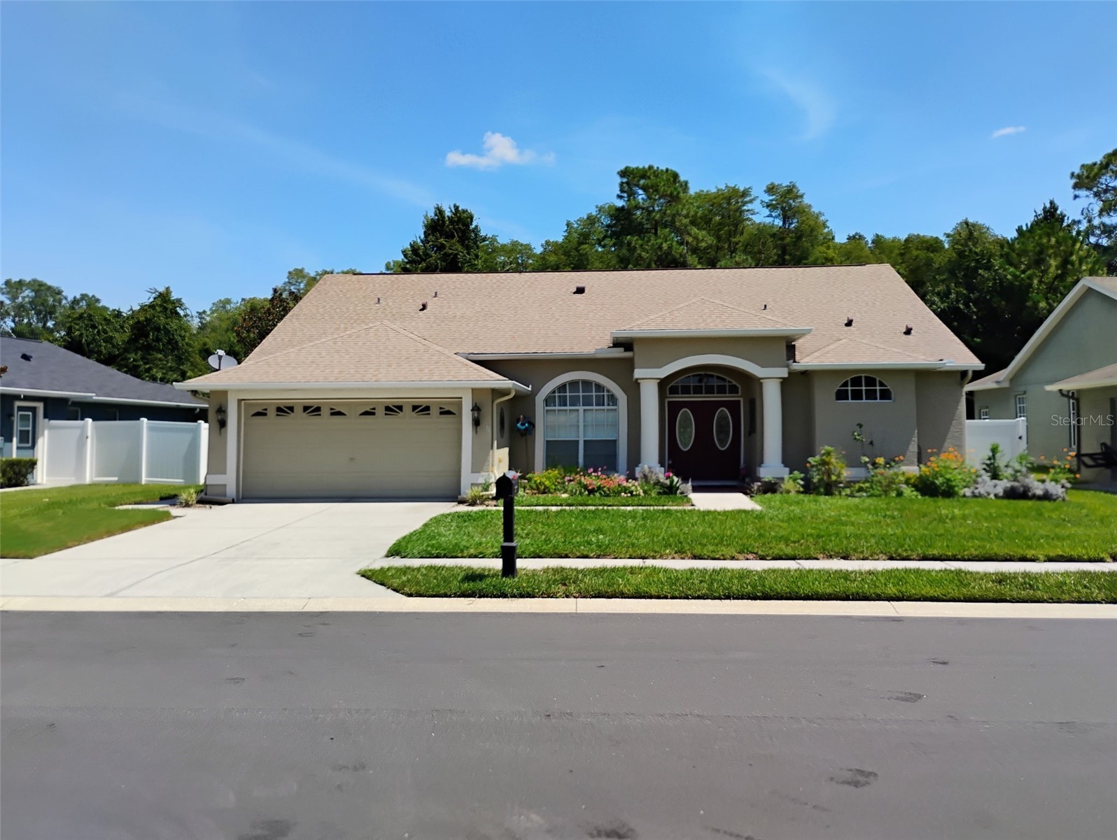 12603 ROSELAND DRIVE