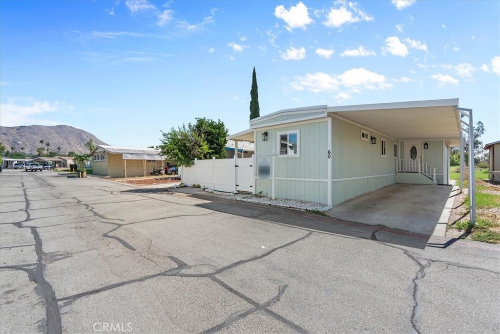 22111 Newport Ave 60
