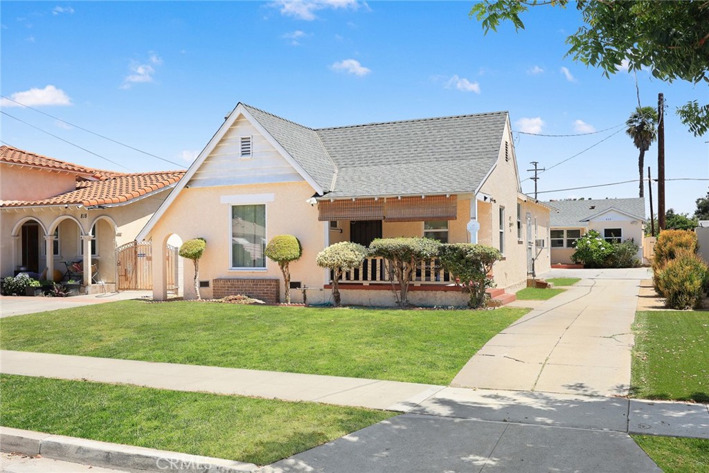 820 S 7th Street