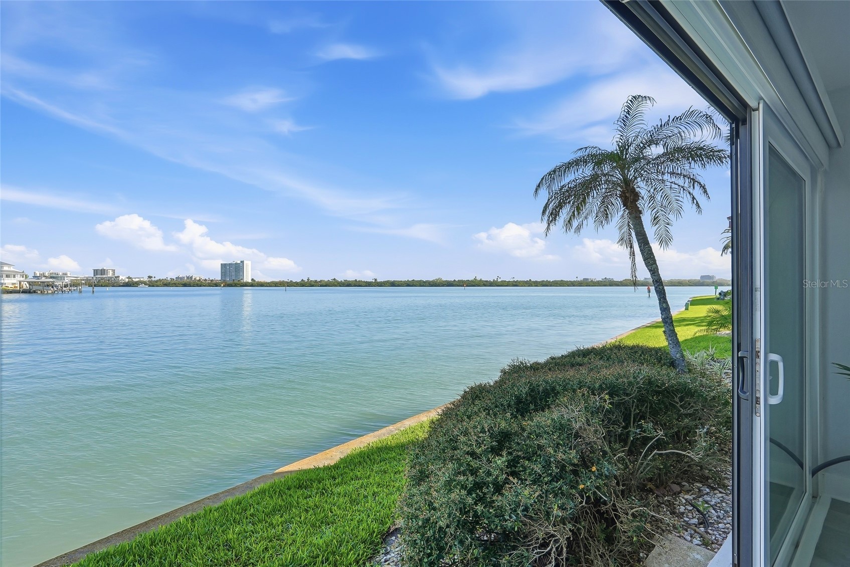 868 BAYWAY BOULEVARD 101
