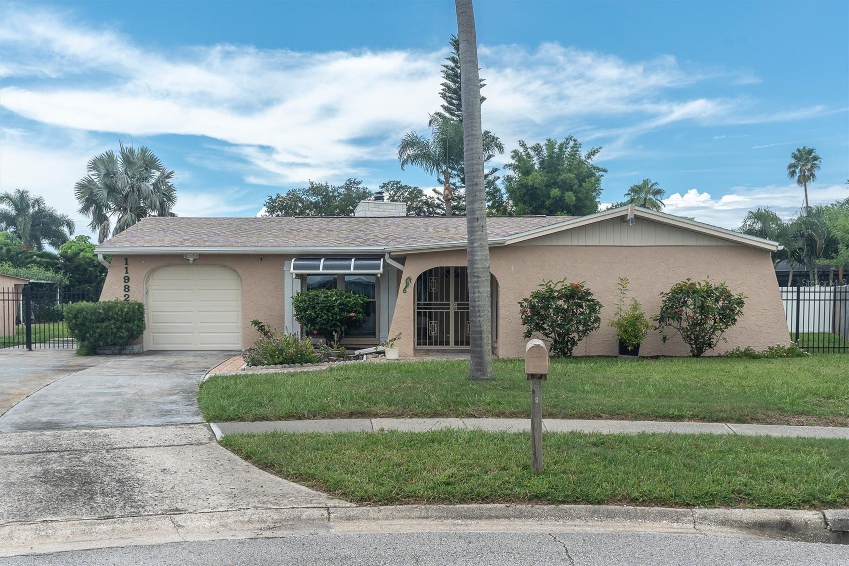 11982 TANGELO COURT