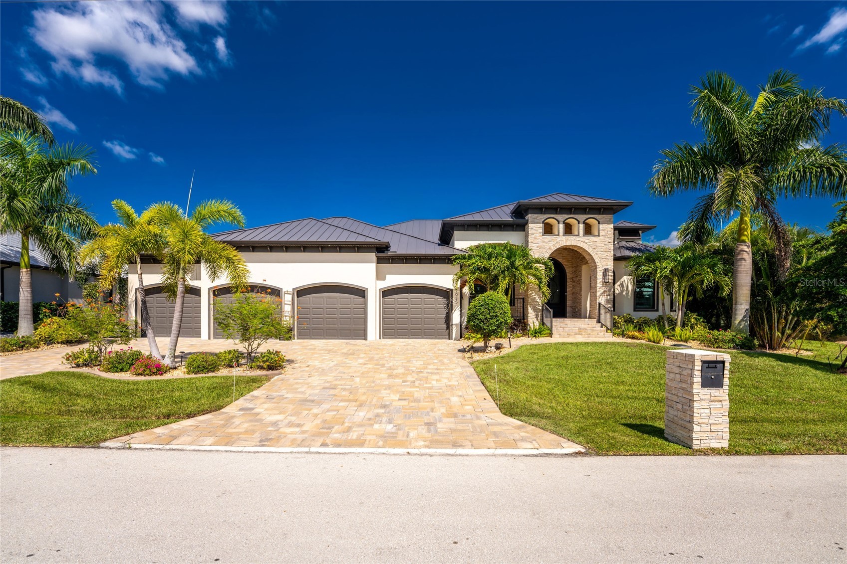 2035 PADRE ISLAND DRIVE