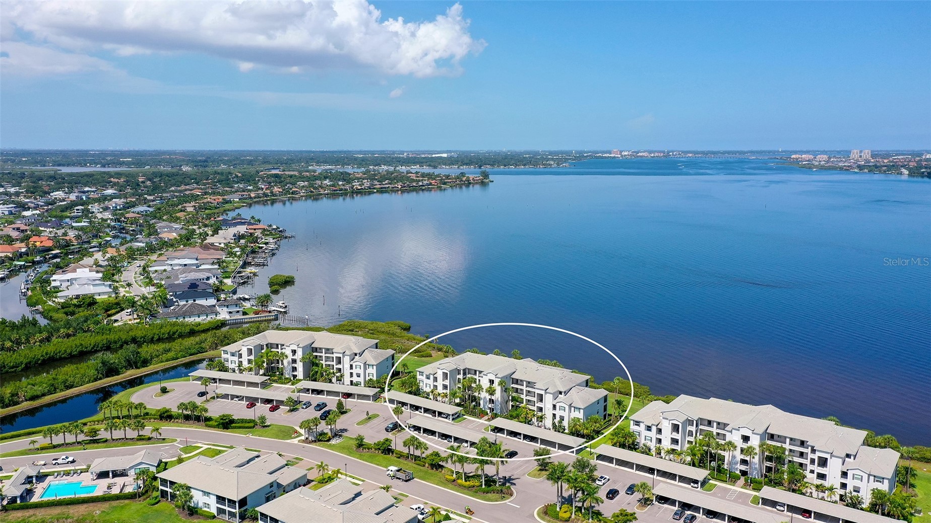 910 TIDEWATER SHORES LOOP 103