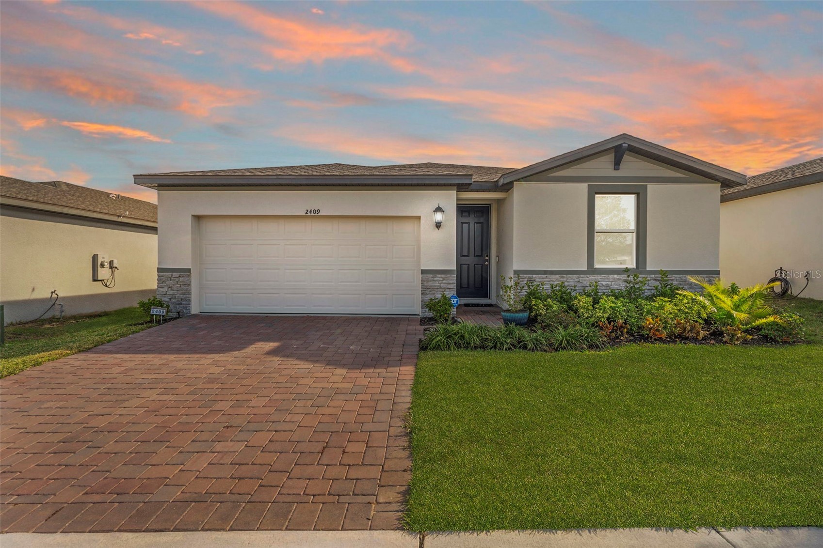 2409 WHITE TAIL STREET