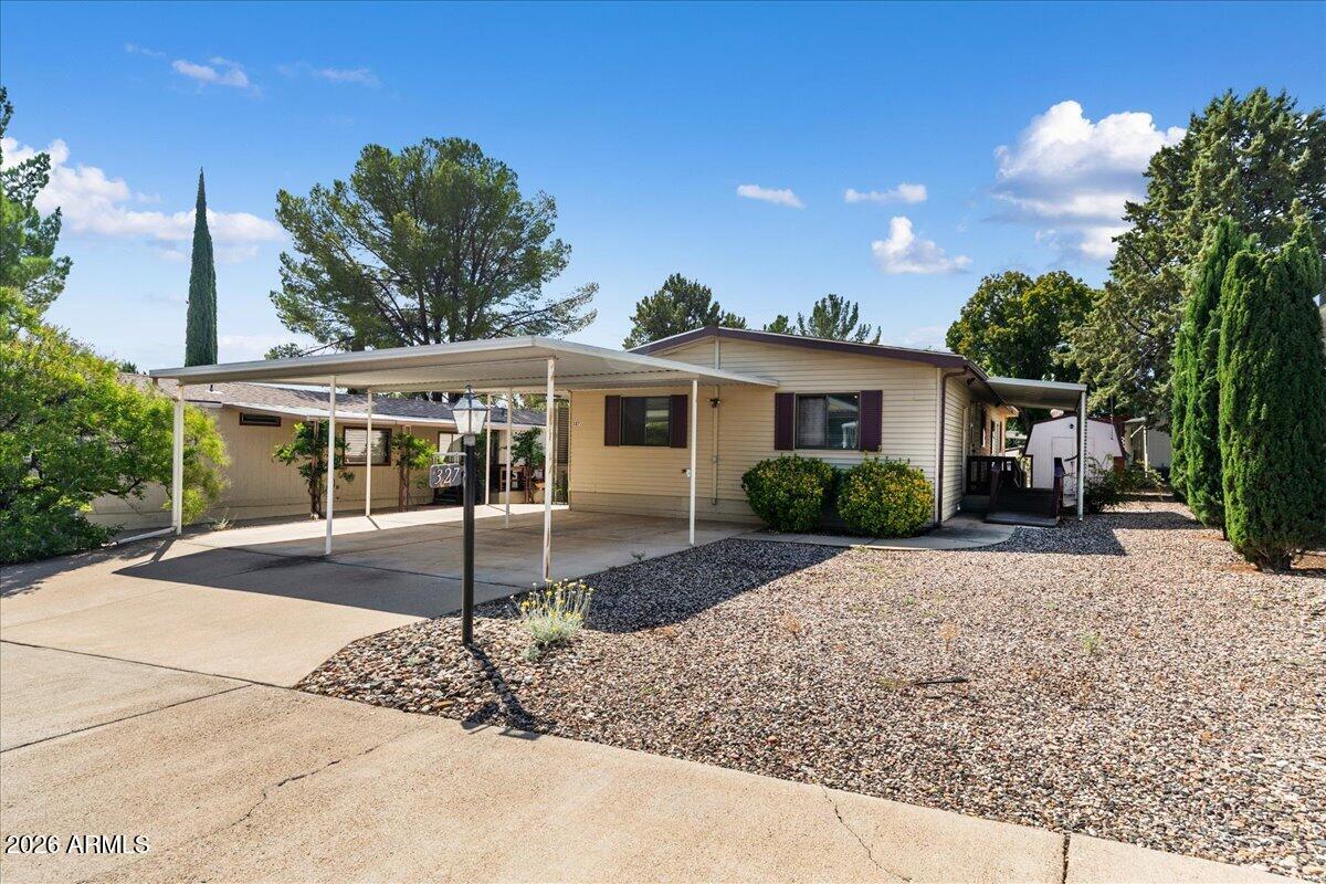 327 Lampliter Village, Clarkdale, AZ 86324